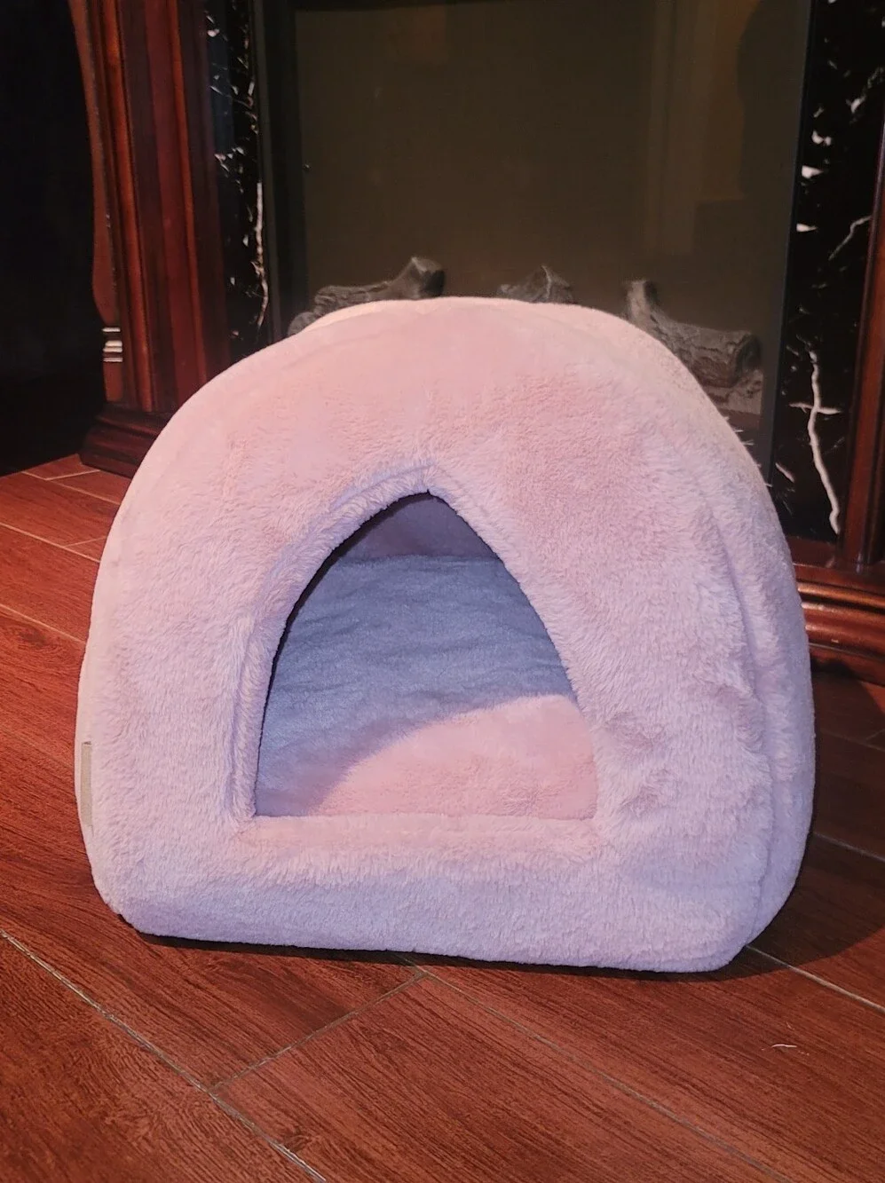 Plush Pink Cat Cave Bed - Cozy Pet Hideaway